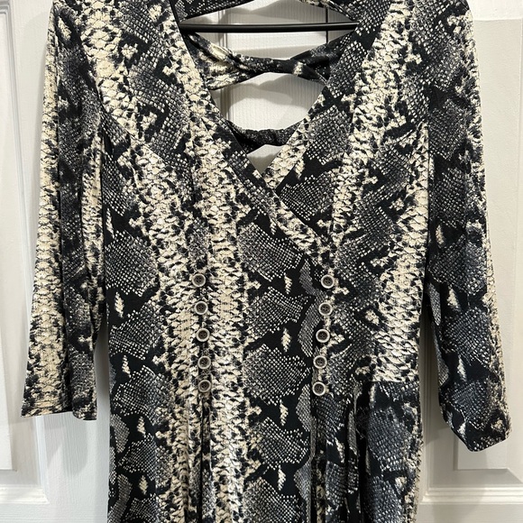 Joseph Ribkoff dress size 10 - Picture 11 of 11